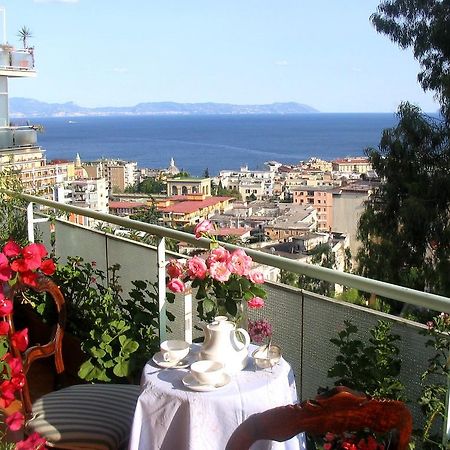 B&B Napoli Franca Екстериор снимка