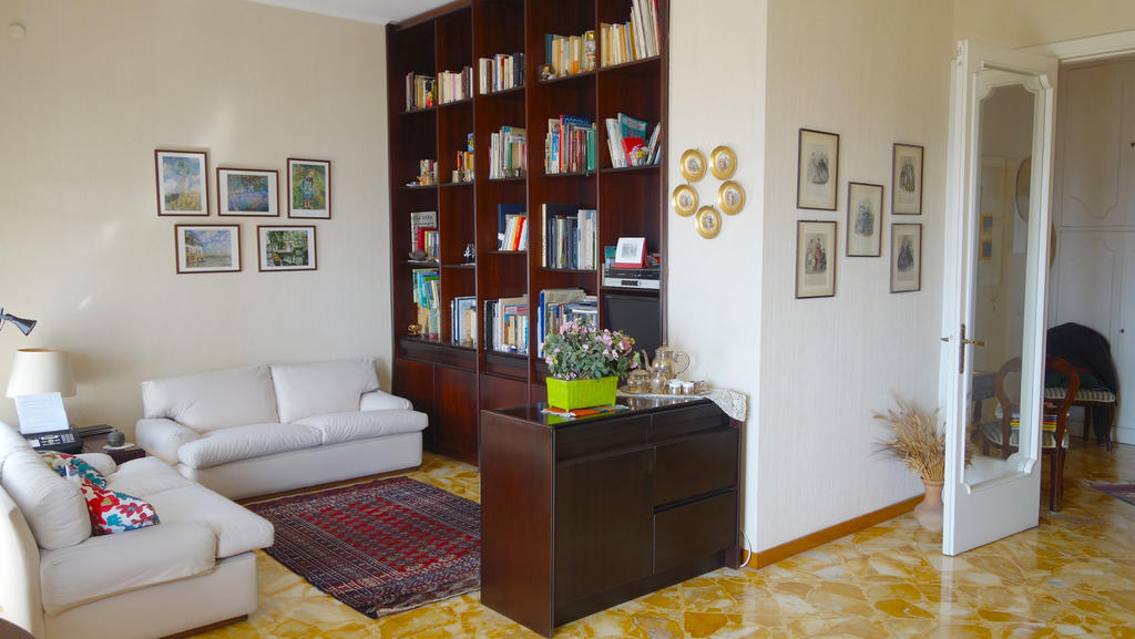 B&B Napoli Franca Екстериор снимка